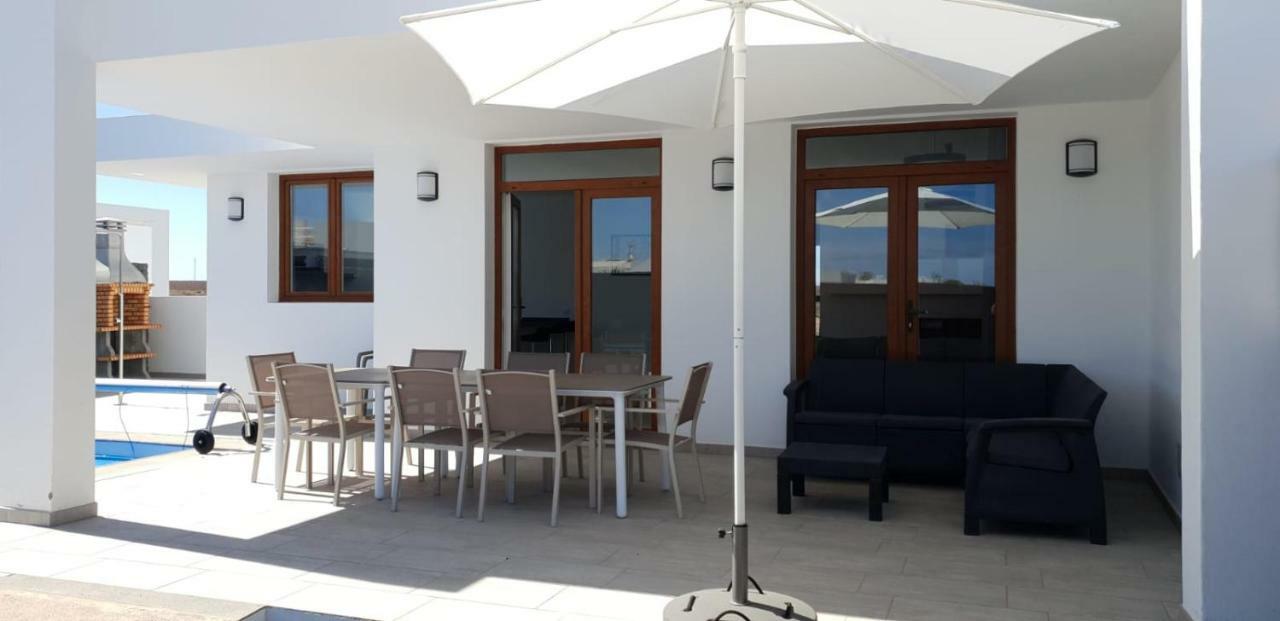 Villa Blanca Playa Blanca  Exterior photo